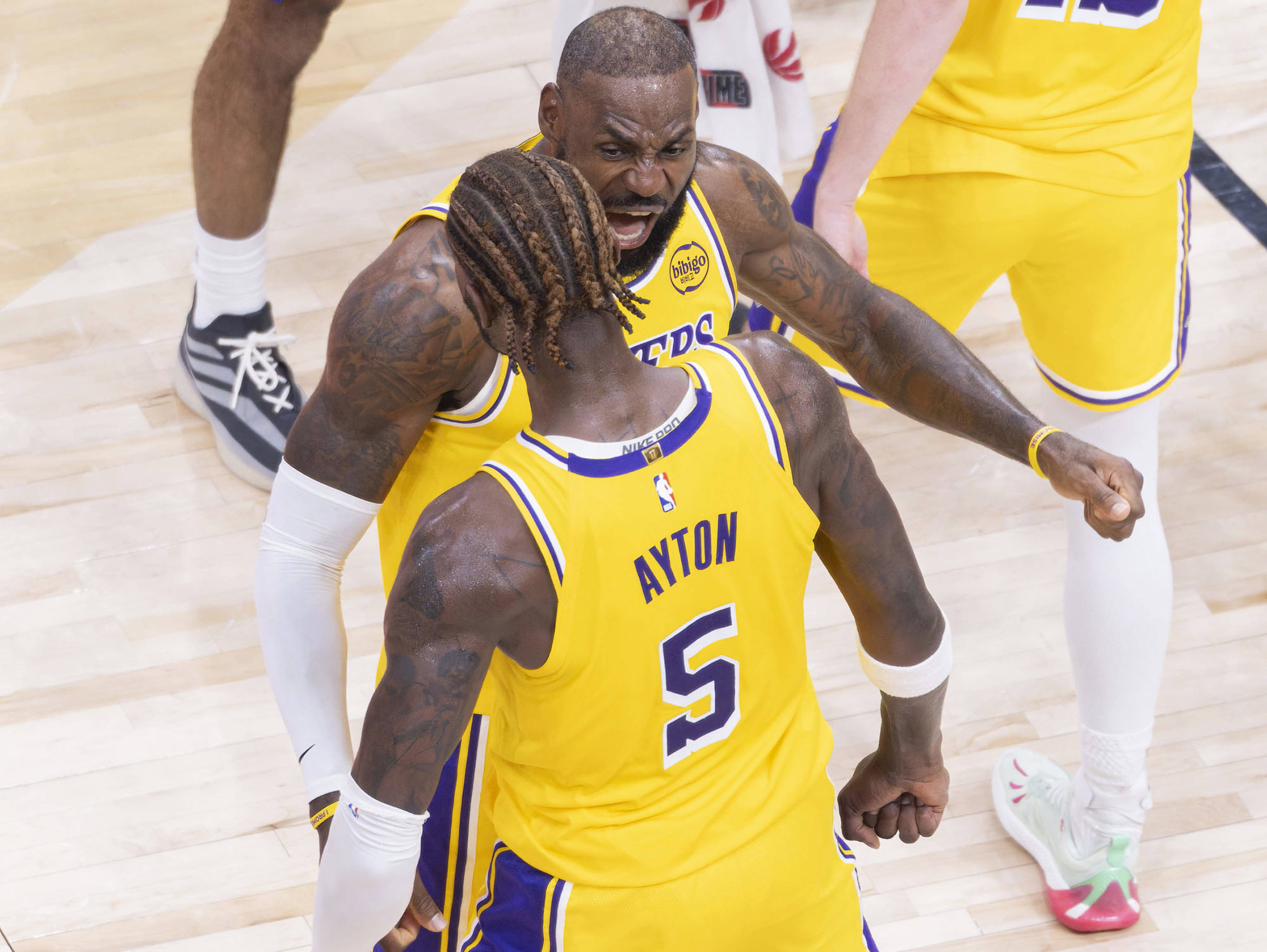 爱游戏-赛地聚焦:NBA常规赛关键时刻热度飙升,北京首钢临场应变,赛场秩序良好,球探报告显示潜力的简单介绍